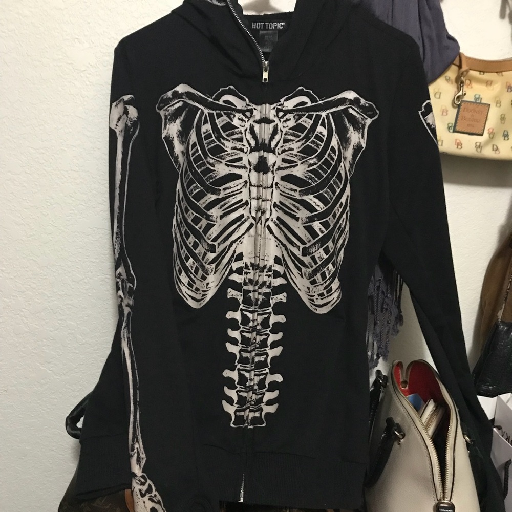 Hot Topic Skeleton Sweater